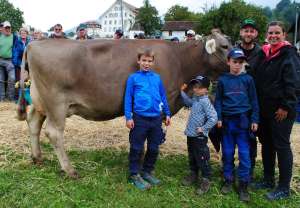 schoeneuter juengere ob david debi schelbert stefan lauerz